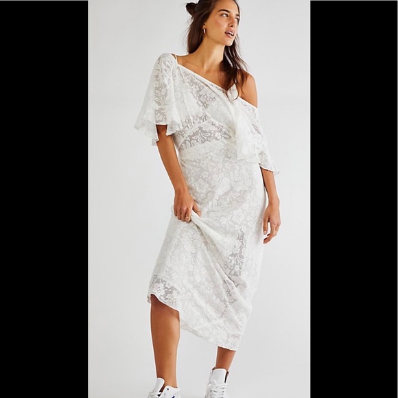 NWT FREE PEOPLE WHITE LIBBY LACE DRESS size medium - Picture 1 of 4